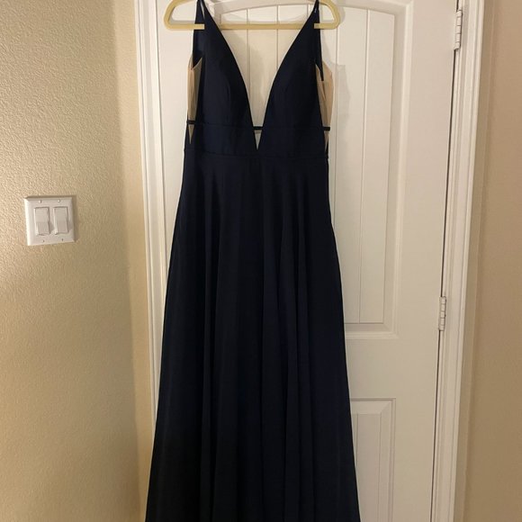 Jenny Yoo Hollis Luxe Chiffon Bridesmaid Dress, Navy, Size 10 - Picture 2 of 8